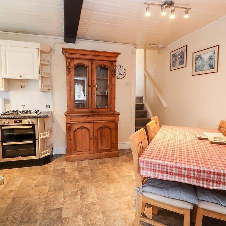 Scotch Hall Cottage Llangollen Dış mekan fotoğraf