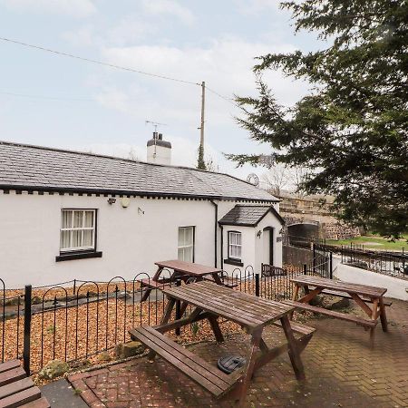 Scotch Hall Cottage Llangollen Dış mekan fotoğraf