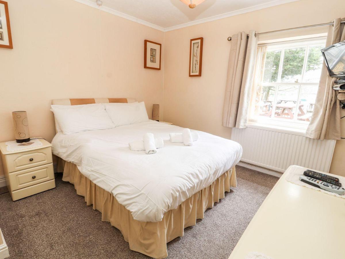 Scotch Hall Cottage Llangollen Dış mekan fotoğraf